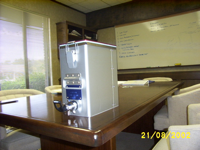 hotjuginoffice.JPG